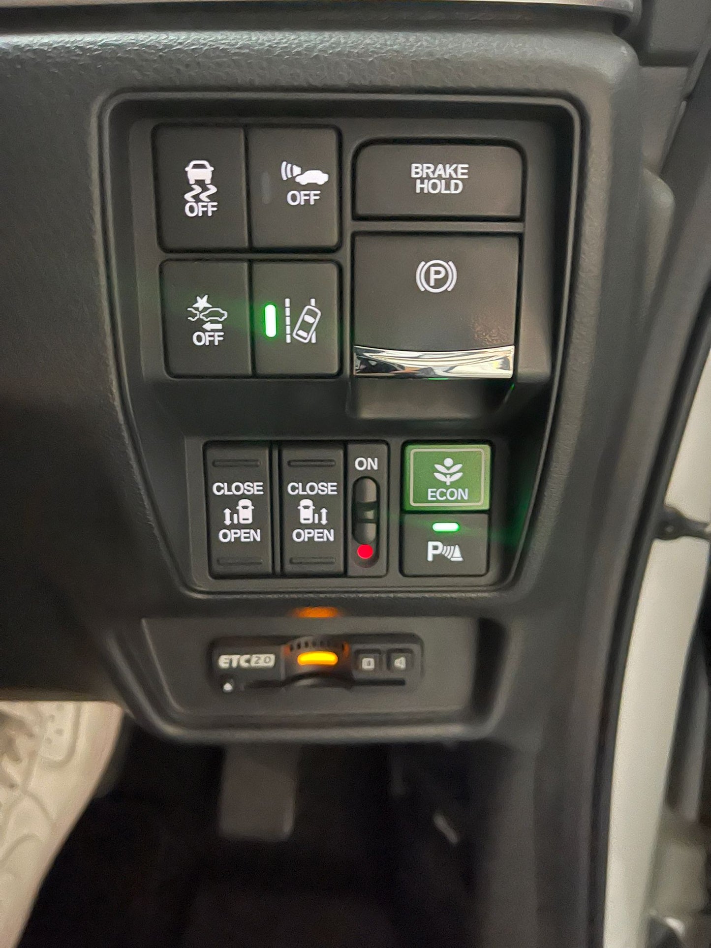 ODYSSEY HYBRID ABSOLUTE EX (Y'2019 WHITE AT)