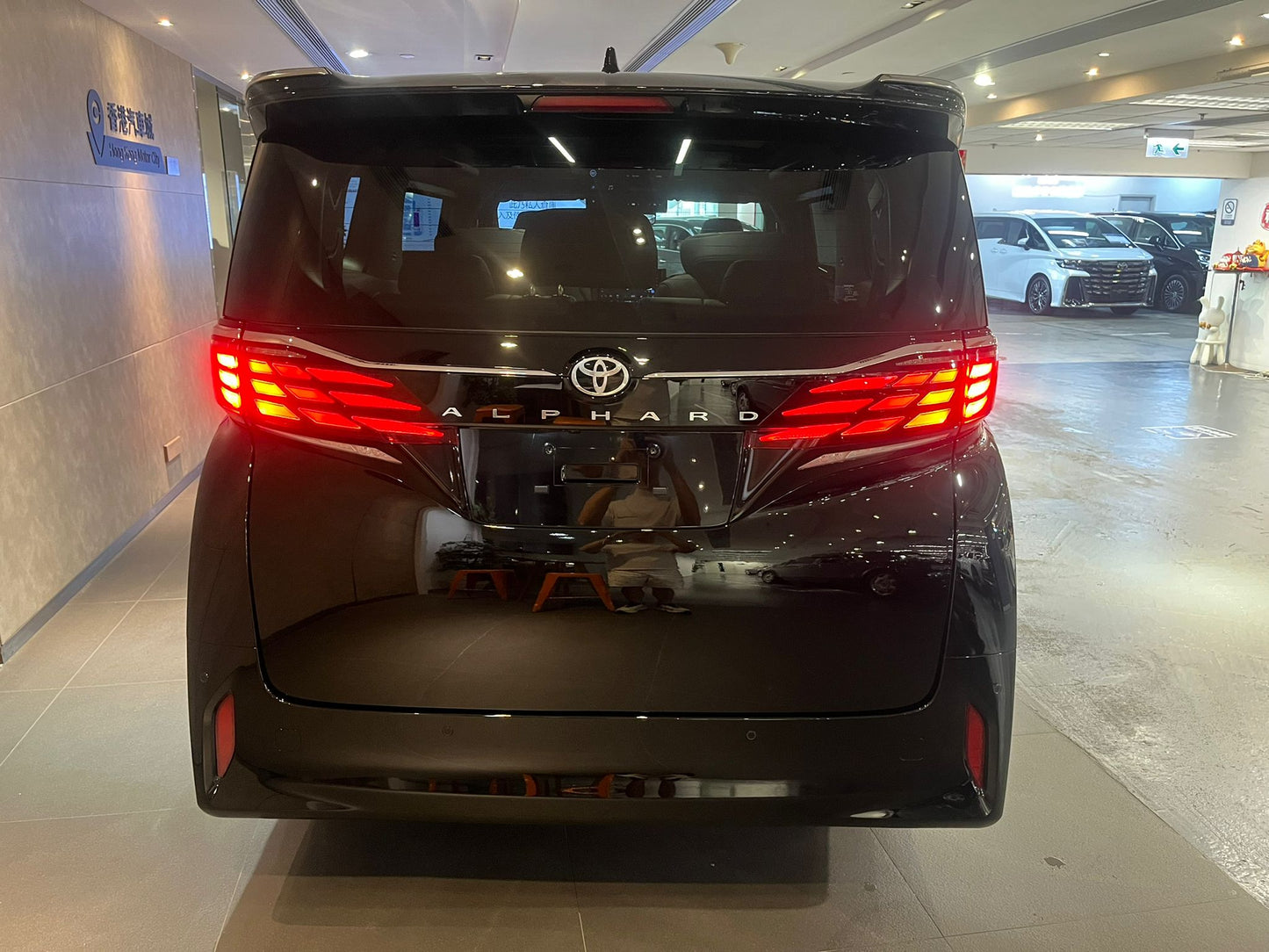 ALPHARD Z PREMIER (Y'2025 O'0 KM'20 BLACK AT)