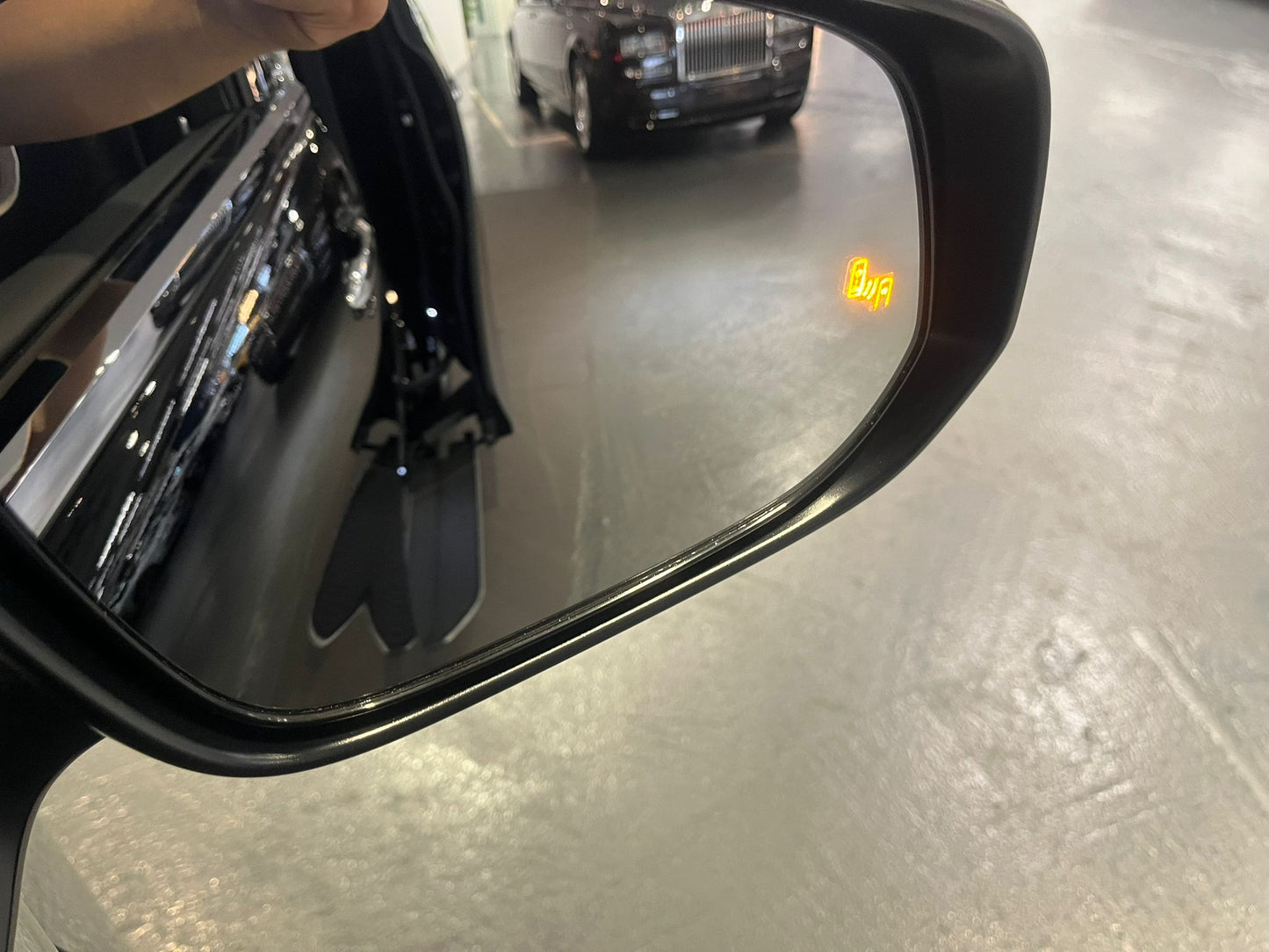 ALPHARD Z PREMIER (Y'2025 O'0 KM'20 BLACK AT)