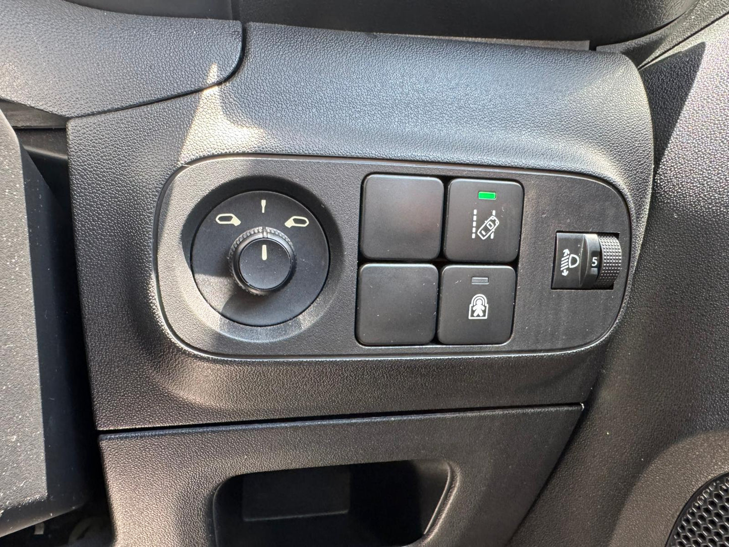 C3 AIRCROSS (Y'2018 O'1 RED AT)