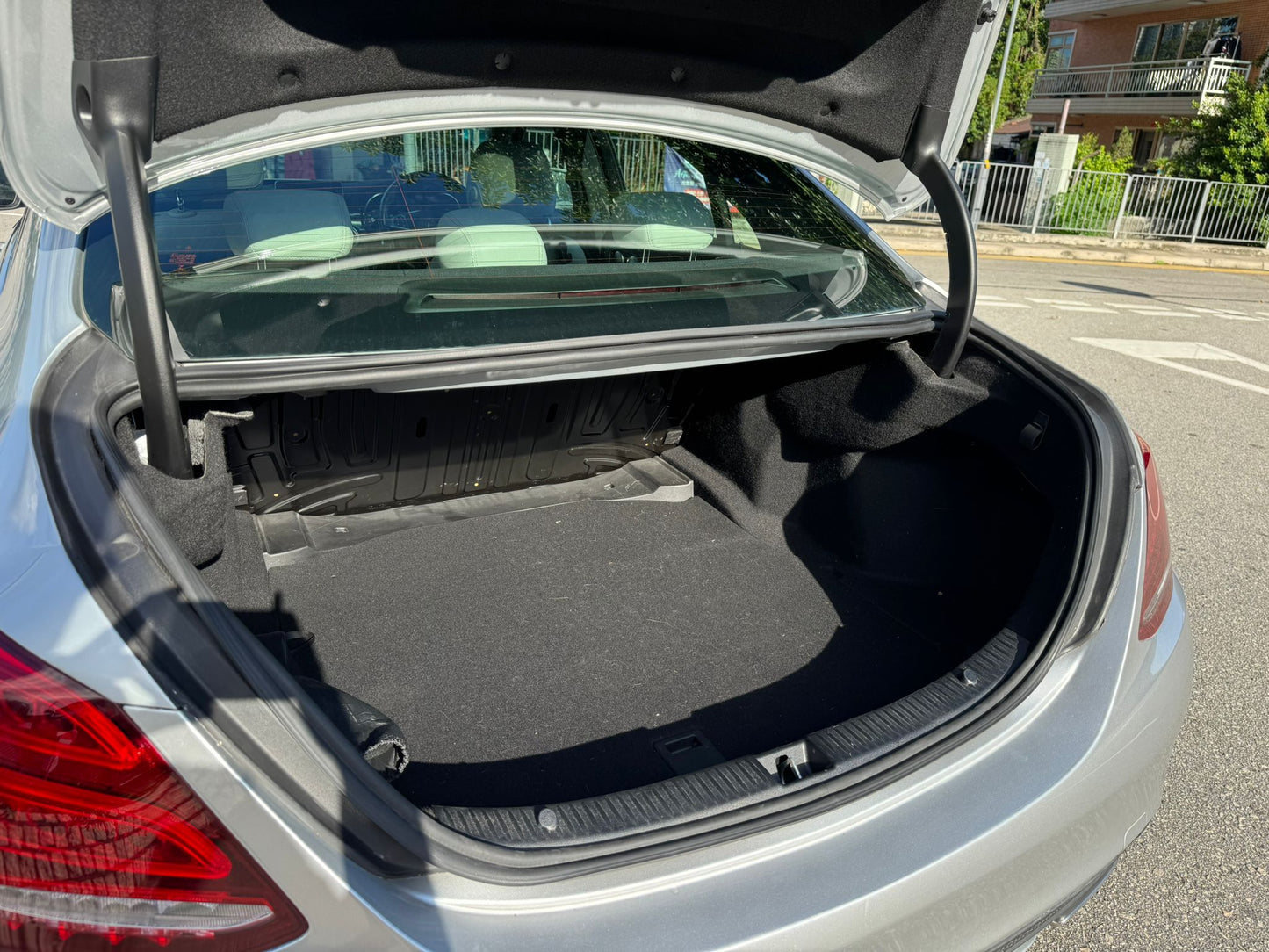 C250 AMG W205 (Y'2014 O'3 KM'94,900 SILVER AT)
