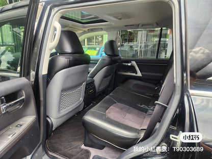 LAND CRUISER AX (Y'2016 O'0 KM'110,000 BLACK AT)