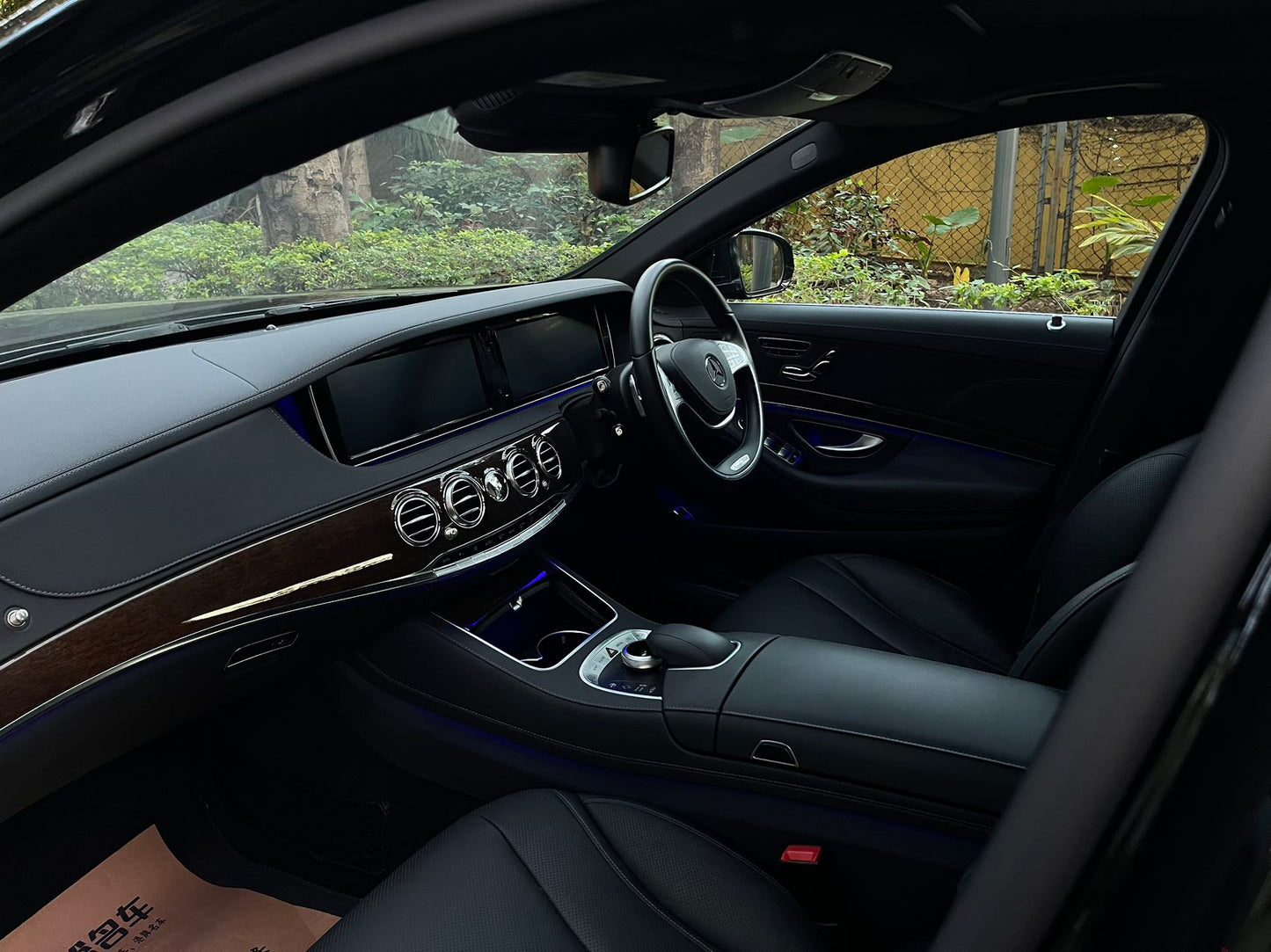 S320 (Y'2016 O'1 KM'30,000 BLACK AT)