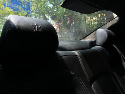 GRANTURISMO (Y'2011 O'1 KM'40,000 BLACK AT)