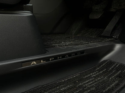 ALPHARD (Y'2024 O'0 KM'1,330 BLACK AT)