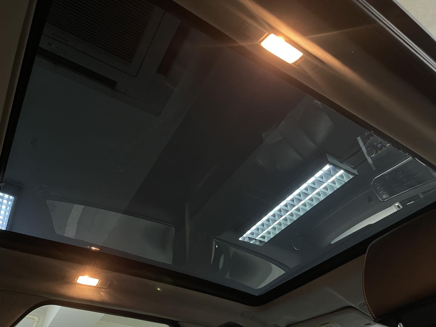 EVOQUE DYNAMIC (Y'2015 O'0 BLACK AT)