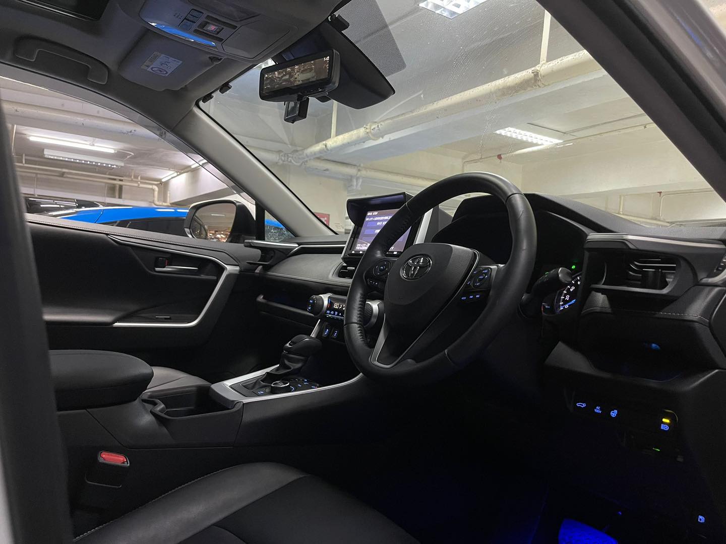 RAV4 HYBRID (Y'2020 WHITE AT)