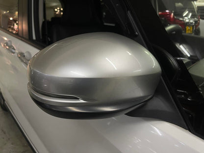 FREED HYBRID CROSSTAR (Y'2020 WHITE AT)