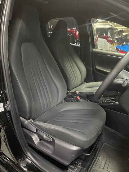 YARIS HYBRID G (Y'2020 BLACK AT)