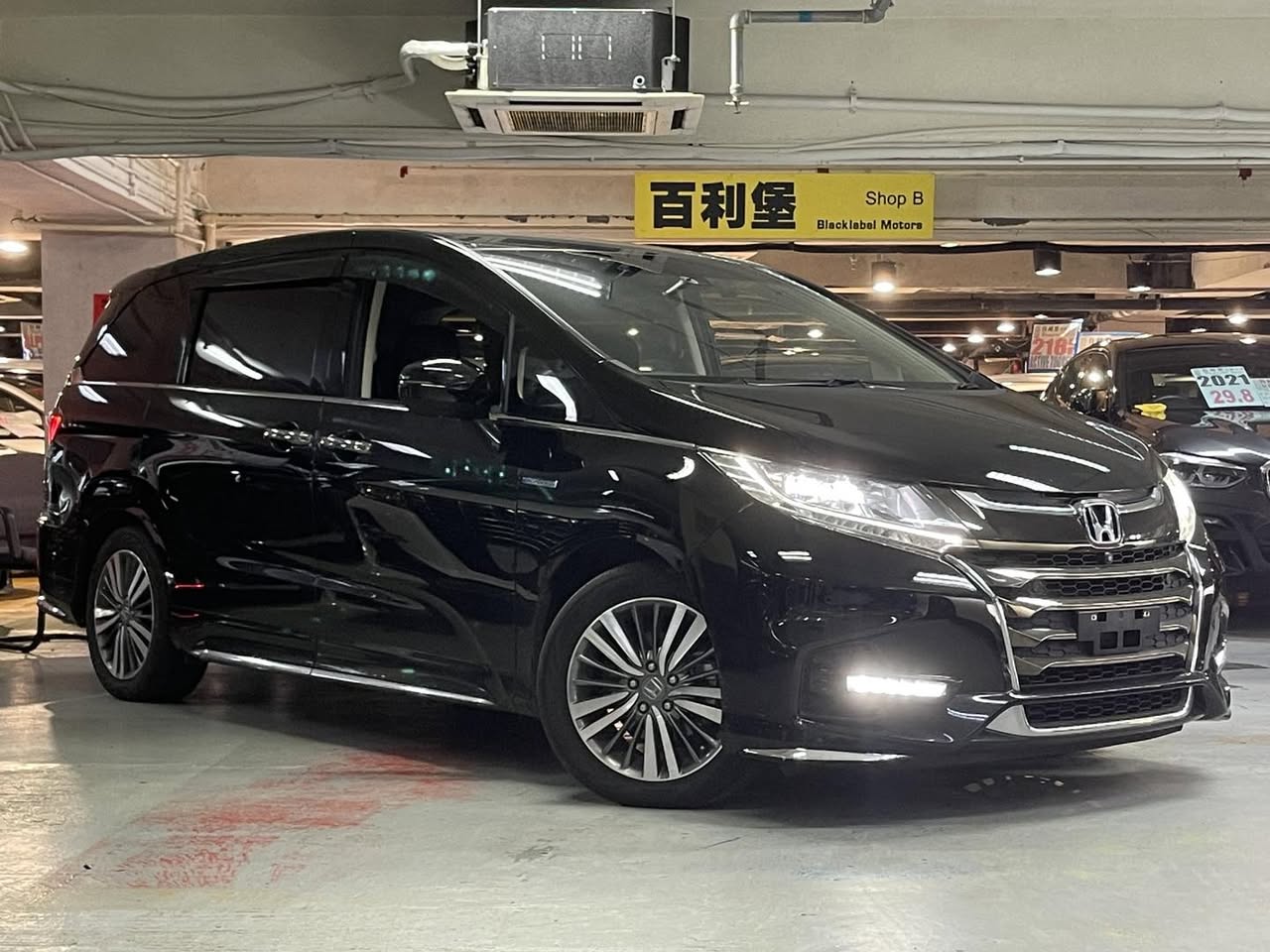 ODYSSEY HYBRID ABSOLUTE EX FACELIFT (Y'2020 BLACK AT)