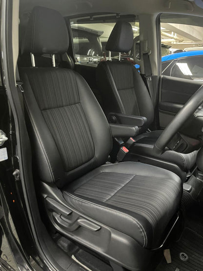 FREED HYBRID EX (Y'2017 BLACK AT)