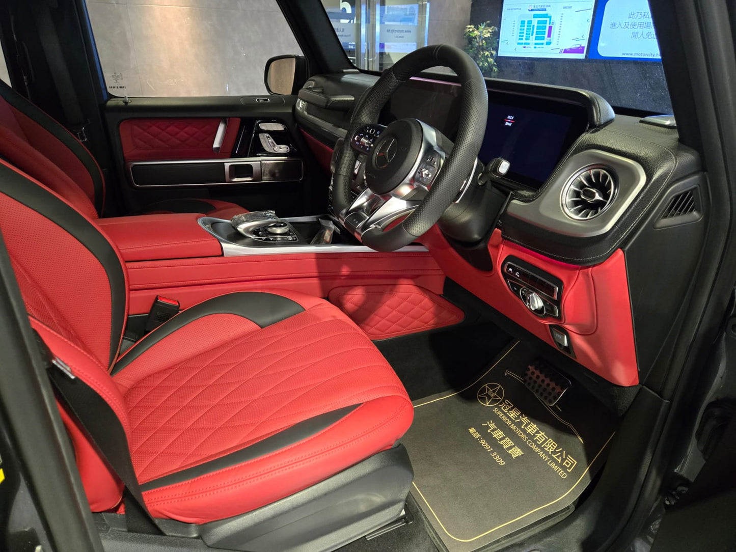 G63 (Y'2013 O'1 KM'62,000 C'BLACK AT) #8141 DEALER