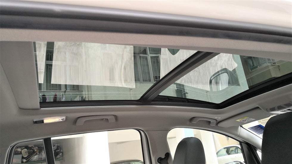 218iA GRAN TOURER (Y'2018 O'2 KM'89,000 C'White AT) #3824 DEALER