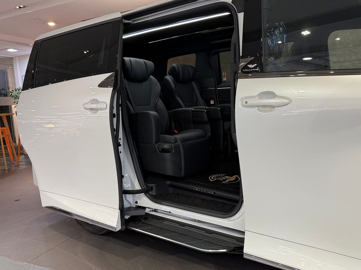 VELLFIRE 2.4T PREIMER (Y'2025 O'0 KM'1,000 C'WHITE AT) #4818 DEALER