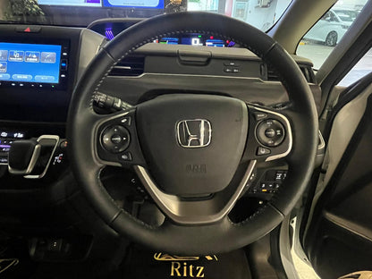 FREED HYBRID EX (Y'2020 O'0 KM'39,000 WHITE AT)