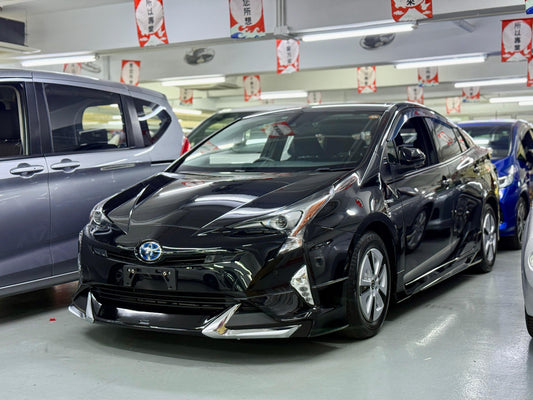 PRIUS HYBRID (Y'2018 BLACK AT)