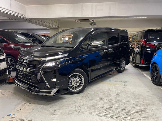 VOXY HYBRID ZS MODELLISTA (Y'2020 BLACK AT)