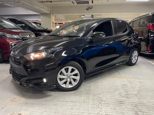 YARIS HYBRID (Y'2021 BLACK AT)