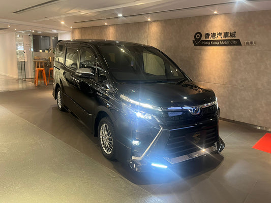 VOXY HYBRID ZSII (Y'2018 KM'39,000 BLACK AT)