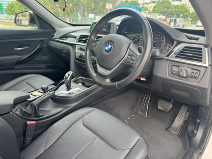 320 GT (Y'2018 O'1 WHITE AT)