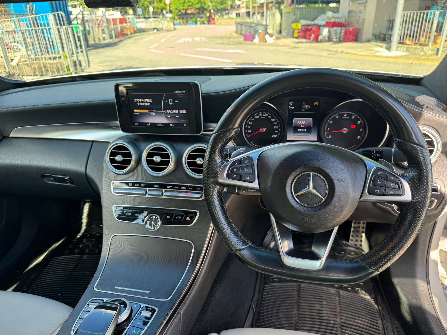 C250 AMG W205 (Y'2014 O'3 KM'94,900 SILVER AT)